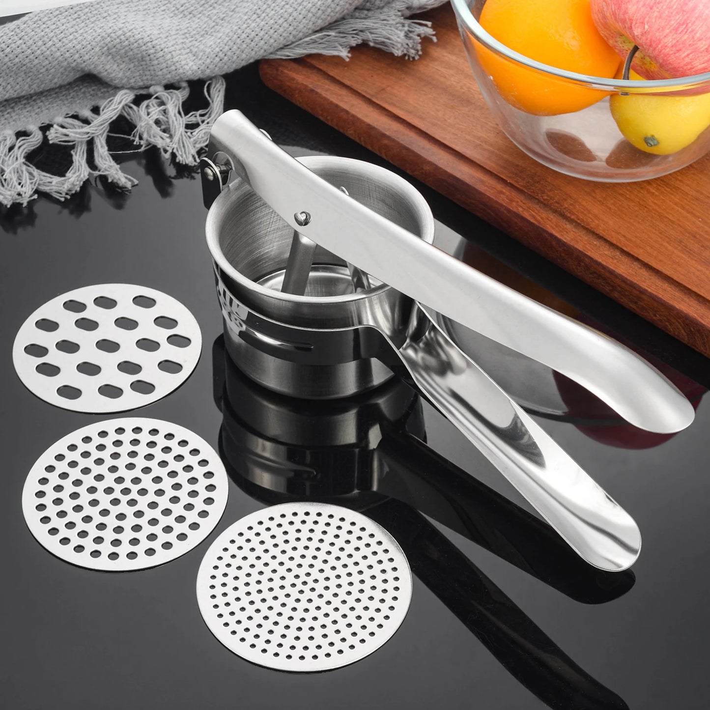 Potato Ricer Stainless Steel with 3 Interchangeable Fineness Discs, Ricer Kitchen Tool for Mashed Potatoe